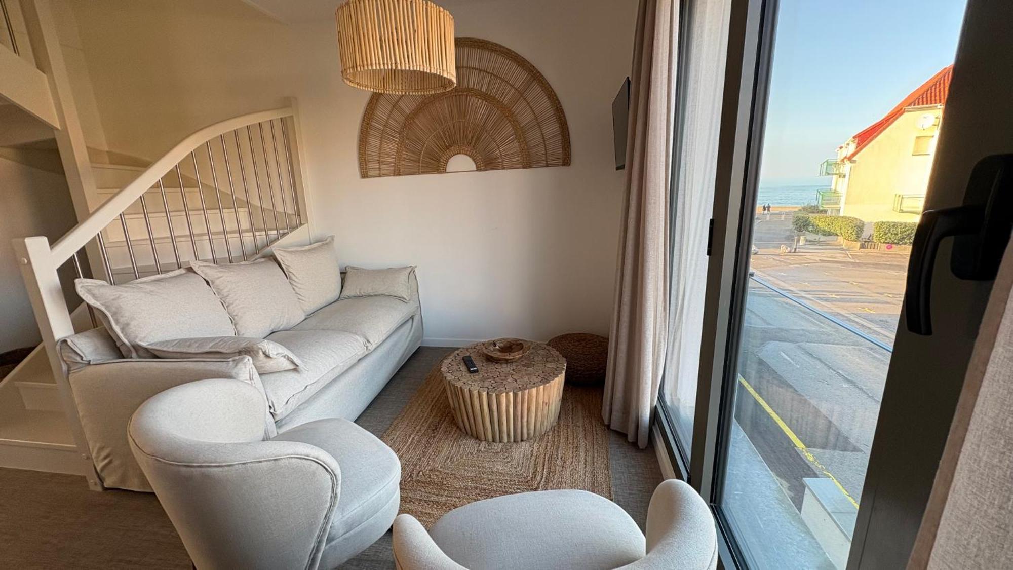 Logis- Hotel De La Baie De Wissant & Appartements Екстер'єр фото
