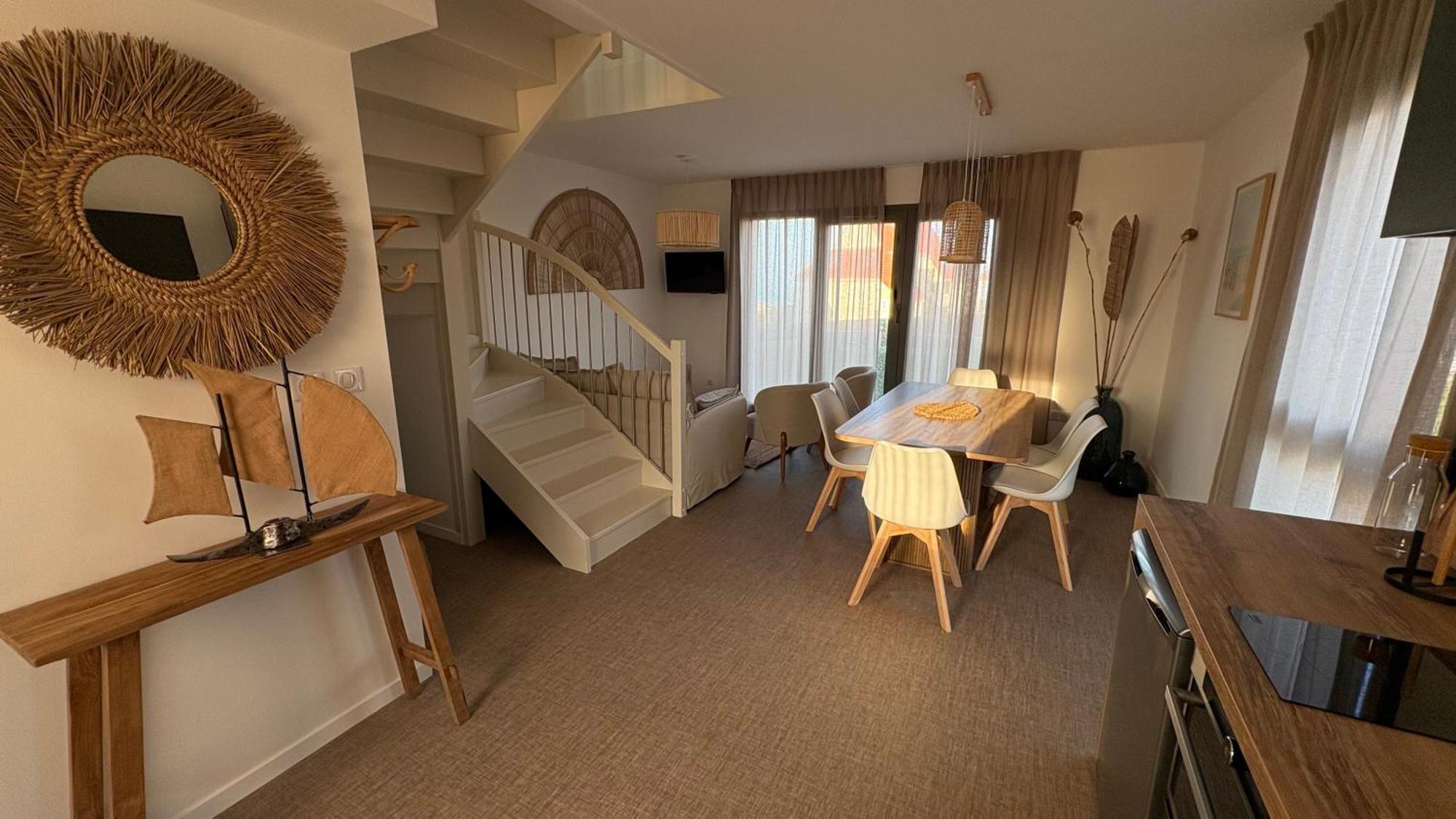Logis- Hotel De La Baie De Wissant & Appartements Екстер'єр фото