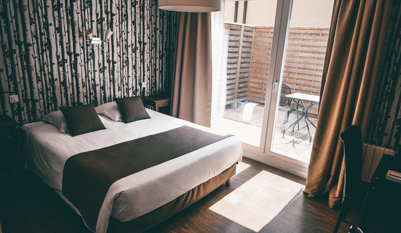 Logis- Hotel De La Baie De Wissant & Appartements Екстер'єр фото