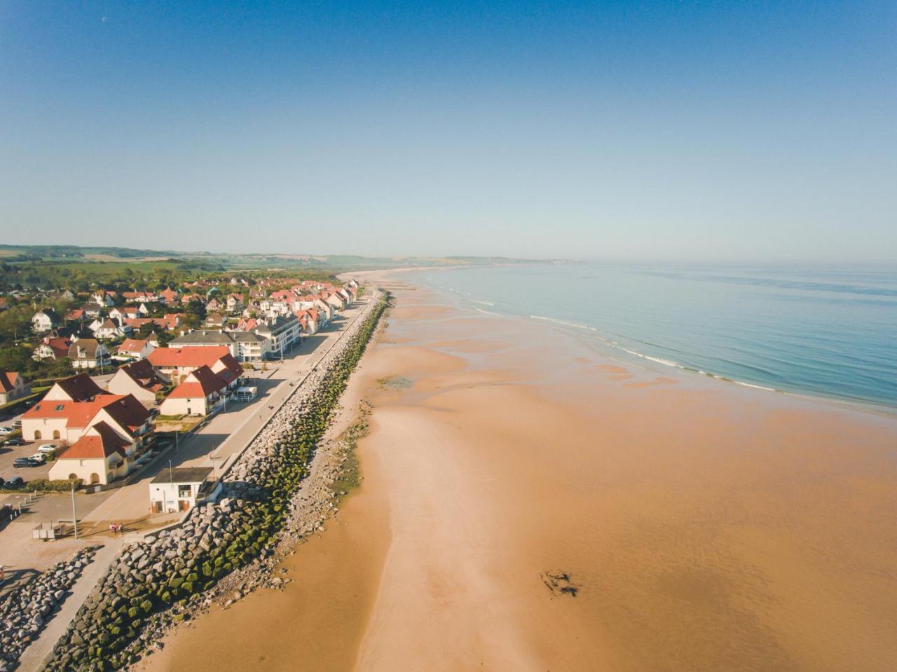 Logis- Hotel De La Baie De Wissant & Appartements Екстер'єр фото